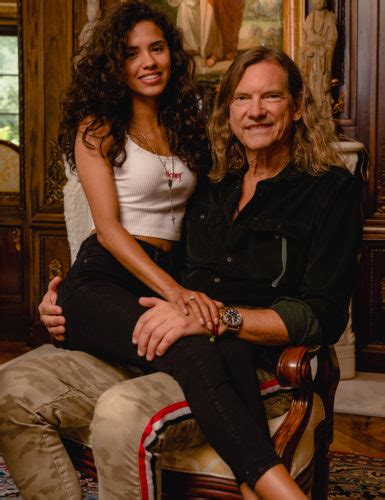 bill hutchinson wife.